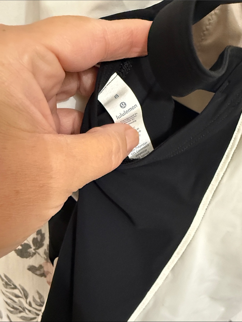 lululemon athletica Long Breath 2in1 Tank - Picture 2 of 5